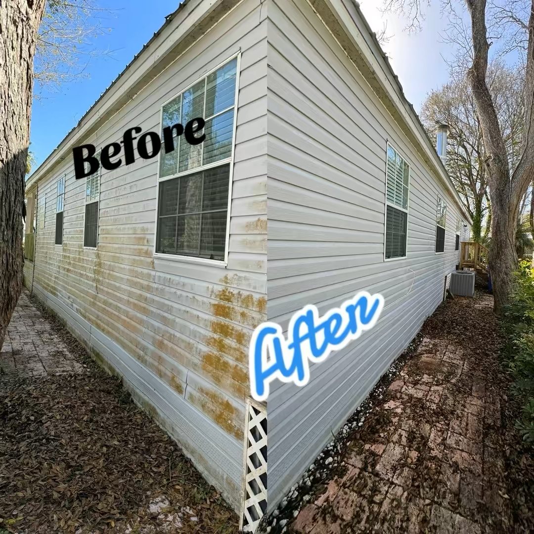 Before and after house washing rust and algae streaked vinyl siding back to clean white by Pro Vets Pressure Washing